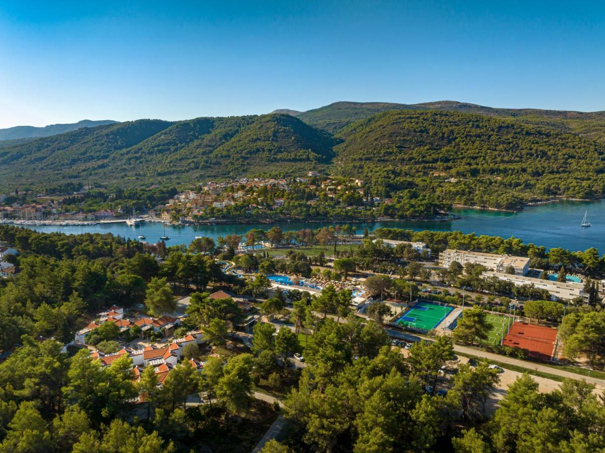 Valamar Amicor Resort Stari Grad  Εξωτερικό φωτογραφία