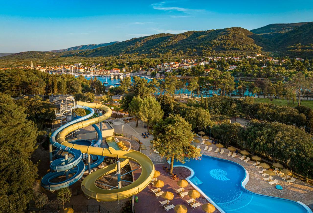 Valamar Amicor Resort Stari Grad  Εξωτερικό φωτογραφία